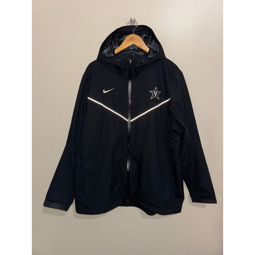 Mens XL Nike Vanderbilt Commodores Football Team Issued PE Rain Storm-Fit Jacket